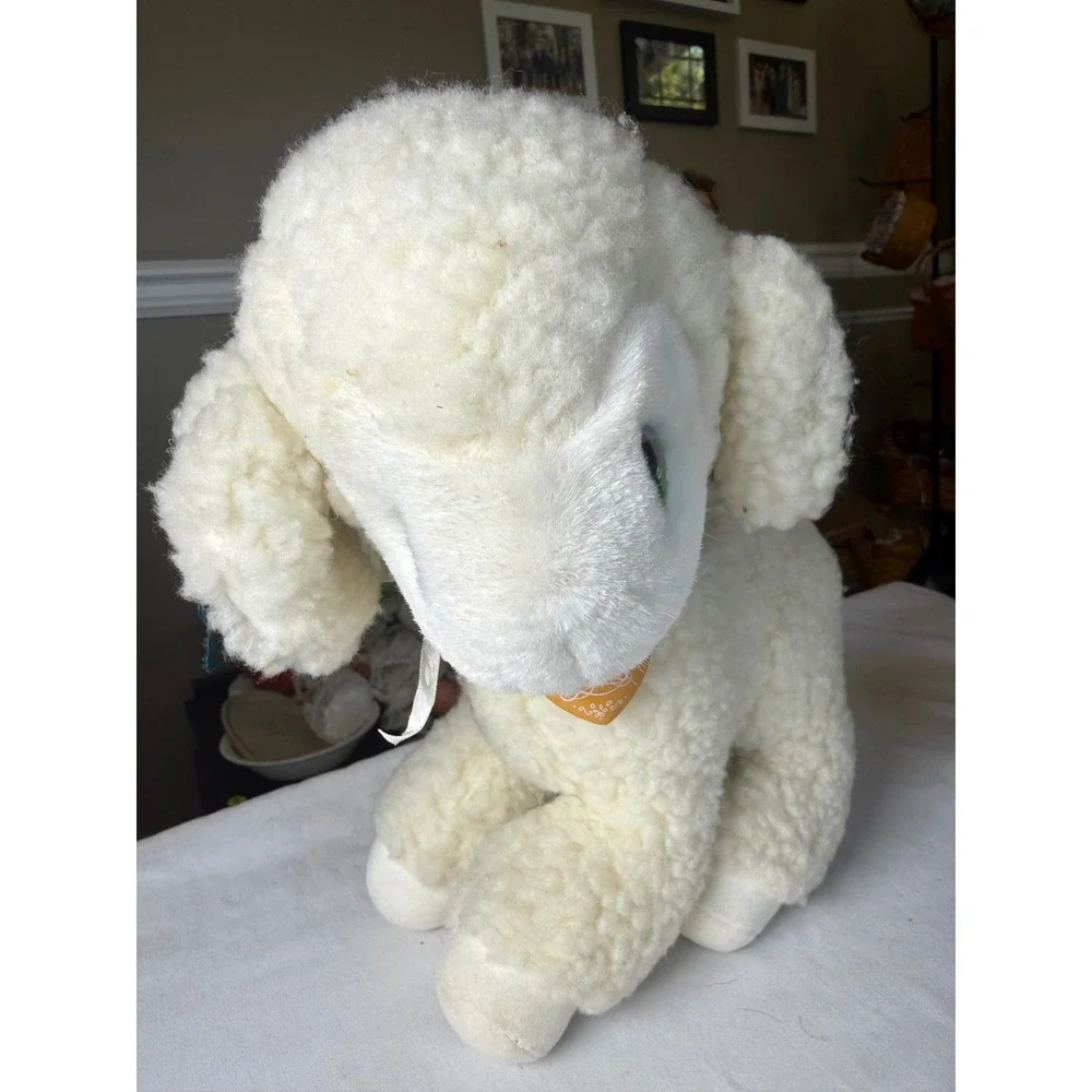 Vintage 1985 Applause Precious Moments Plush Lamb Sheep Heart Locket 4558
